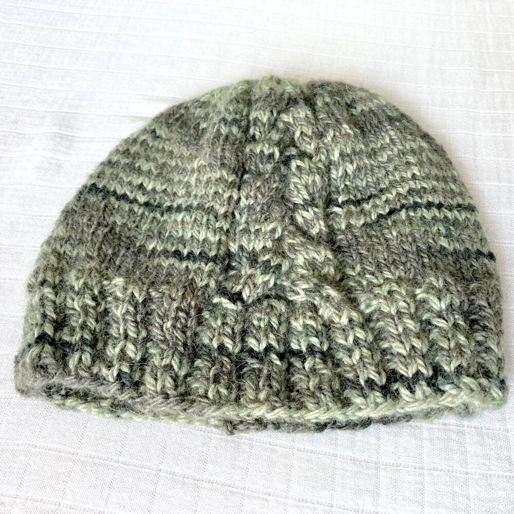 Handmade 🇨🇦 NWOT Hand Knit Alpaca Cable Toque